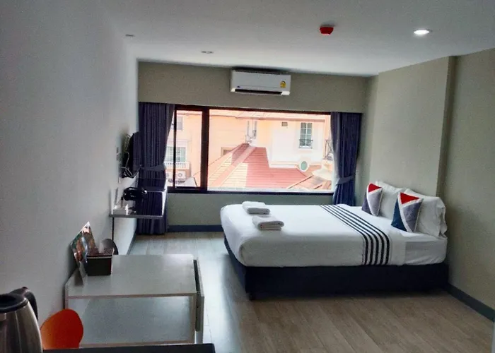 酒店 โรงแรมแอเรียเพลส สาทร